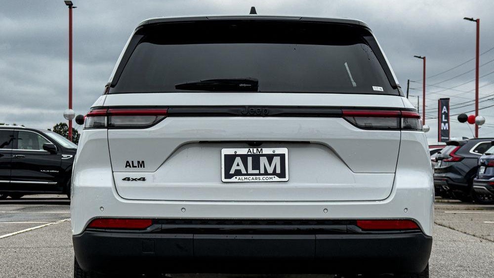2025 Jeep Grand Cherokee Altitude