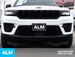 2025 Grand Cherokee Thumbnail 6