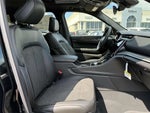 2025 Grand Cherokee Thumbnail 15