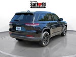 2025 Grand Cherokee Thumbnail 6