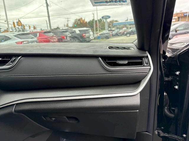 2025 Jeep Cherokee - $39,988