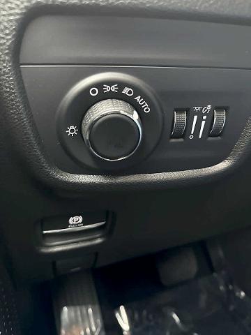 2025 Jeep Cherokee - $39,988