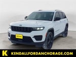 2023 Grand Cherokee Thumbnail 1