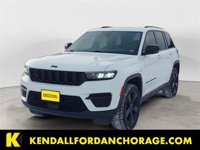 2023 Jeep Grand Cherokee 4X4 Laredo X 4DR SUV