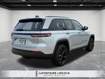 2023 Grand Cherokee Thumbnail 5