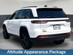 2023 Grand Cherokee Thumbnail 5