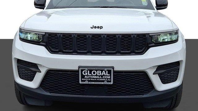 2023 Jeep Grand Cherokee Laredo X