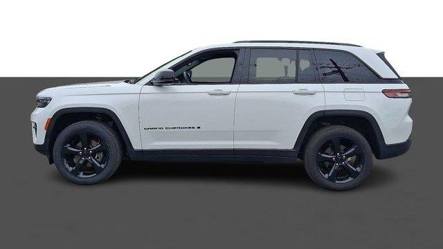 2023 Jeep Grand Cherokee Laredo X
