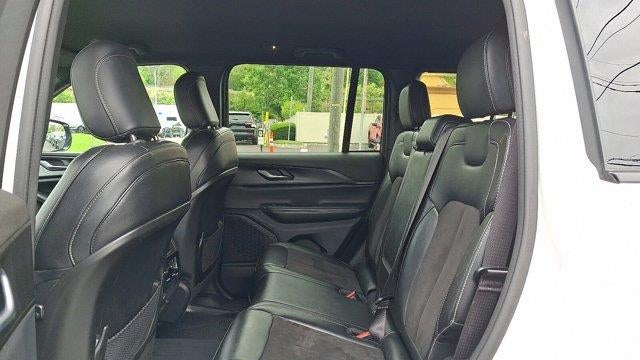2023 Jeep Grand Cherokee Laredo X