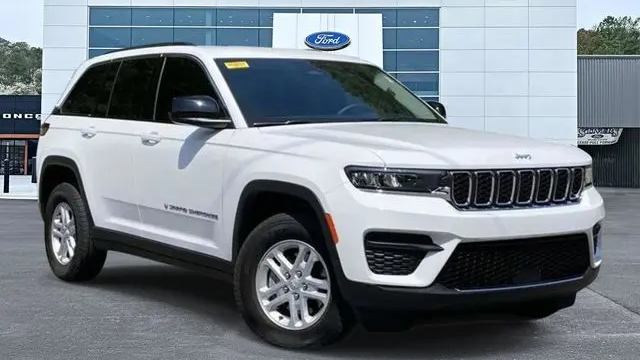 Preowned 2023 Jeep Grand Cherokee Laredo X for Sale