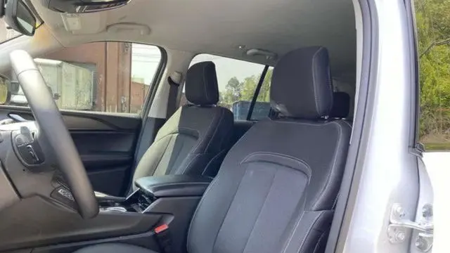 2023 Jeep Grand Cherokee Laredo X