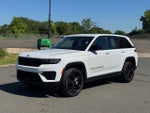 2023 Grand Cherokee Thumbnail 1
