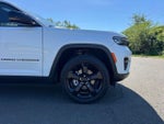 2023 Grand Cherokee Thumbnail 9
