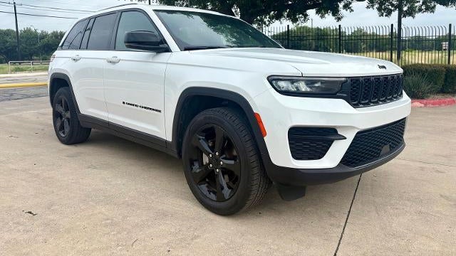 Preowned 2023 Jeep Grand Cherokee Laredo X for Sale