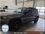 2023 Grand Cherokee Thumbnail 6