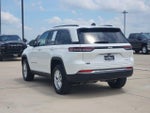 2024 Grand Cherokee Thumbnail 4