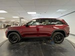 2025 Grand Cherokee Thumbnail 5