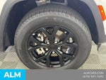 2025 Grand Cherokee Thumbnail 13