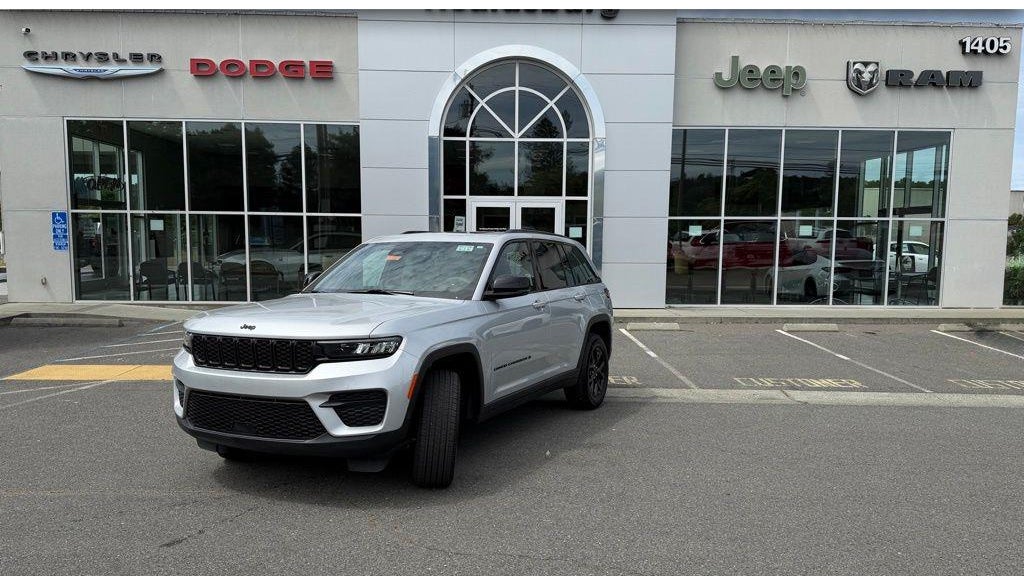 Preowned 2025 Jeep Grand Cherokee Altitude X for Sale