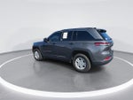 2022 Grand Cherokee Thumbnail 6