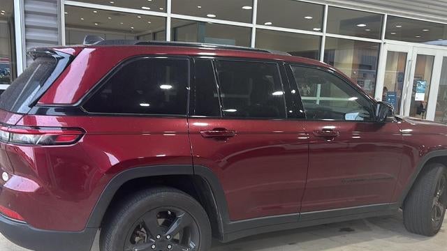 2023 Jeep Grand Cherokee Laredo X