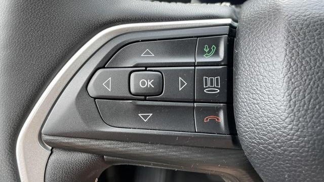 2023 Jeep Grand Cherokee Laredo X