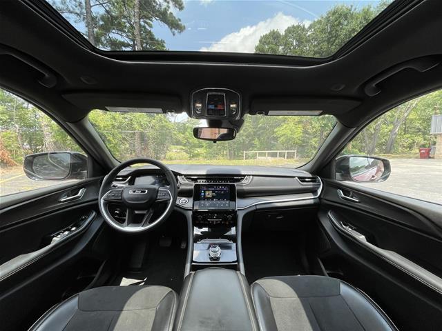2023 Jeep Cherokee - $27,895