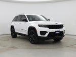 2023 Grand Cherokee Thumbnail 1