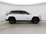 2023 Grand Cherokee Thumbnail 7