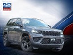 2023 Grand Cherokee Thumbnail 1