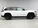 2023 Grand Cherokee Thumbnail 7
