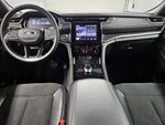 2023 Grand Cherokee Thumbnail 9