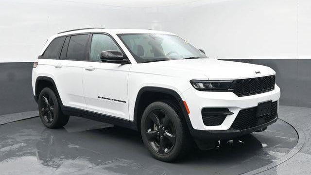 2023 Jeep Grand Cherokee Altitude