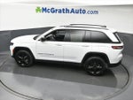 2023 Grand Cherokee Thumbnail 28