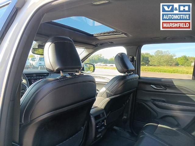 2023 Jeep Cherokee - $30,490