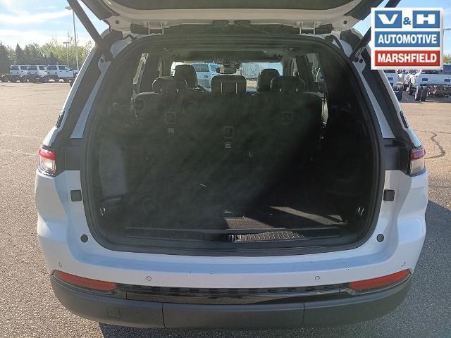 2023 Jeep Cherokee - $30,490