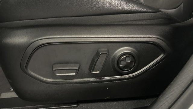 2023 Jeep Grand Cherokee Laredo X