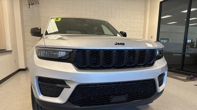 2023 Jeep Grand Cherokee Laredo X