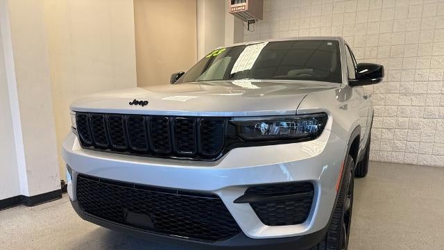 2023 Jeep Grand Cherokee Laredo X