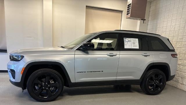 2023 Jeep Grand Cherokee Laredo X