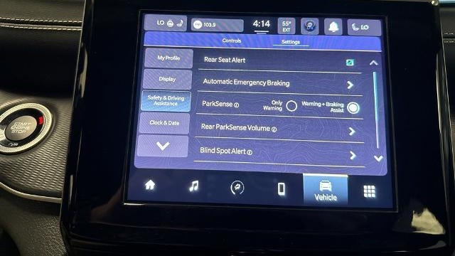 2023 Jeep Grand Cherokee Laredo X