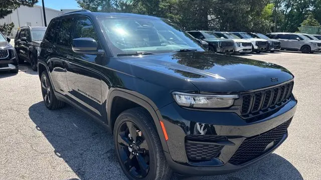 2023 Jeep Grand Cherokee Altitude X