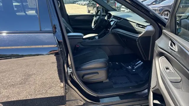 2023 Jeep Grand Cherokee Altitude X