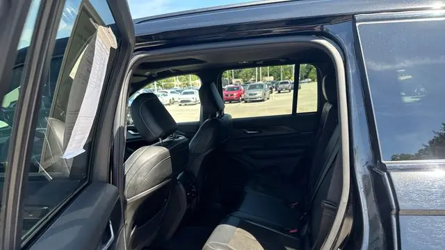 2023 Jeep Grand Cherokee Altitude X