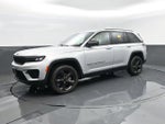 2023 Grand Cherokee Thumbnail 1
