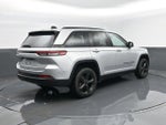 2023 Grand Cherokee Thumbnail 23