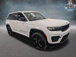 2023 Grand Cherokee Thumbnail 3