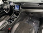 2023 Grand Cherokee Thumbnail 12