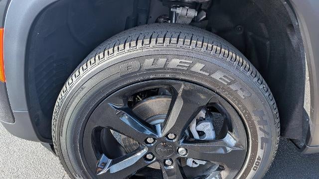 2024 Jeep Grand Cherokee Laredo