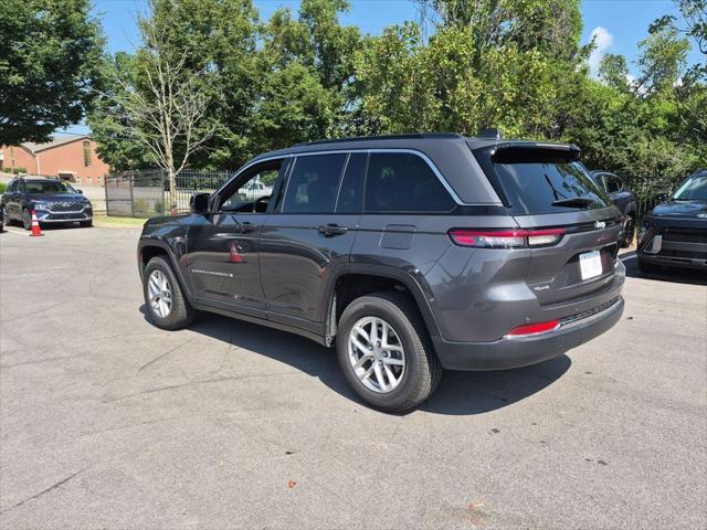 2024 Jeep Cherokee - $28,500